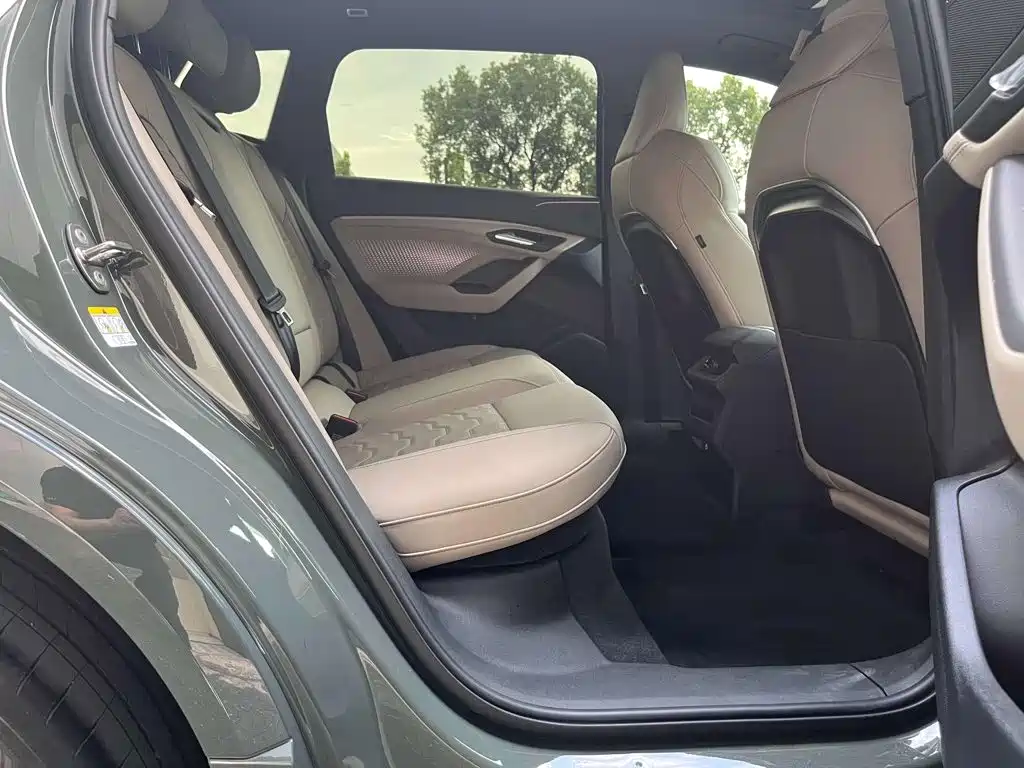 Audi Q6L e-tron 2025 2025 Extended Range Edition