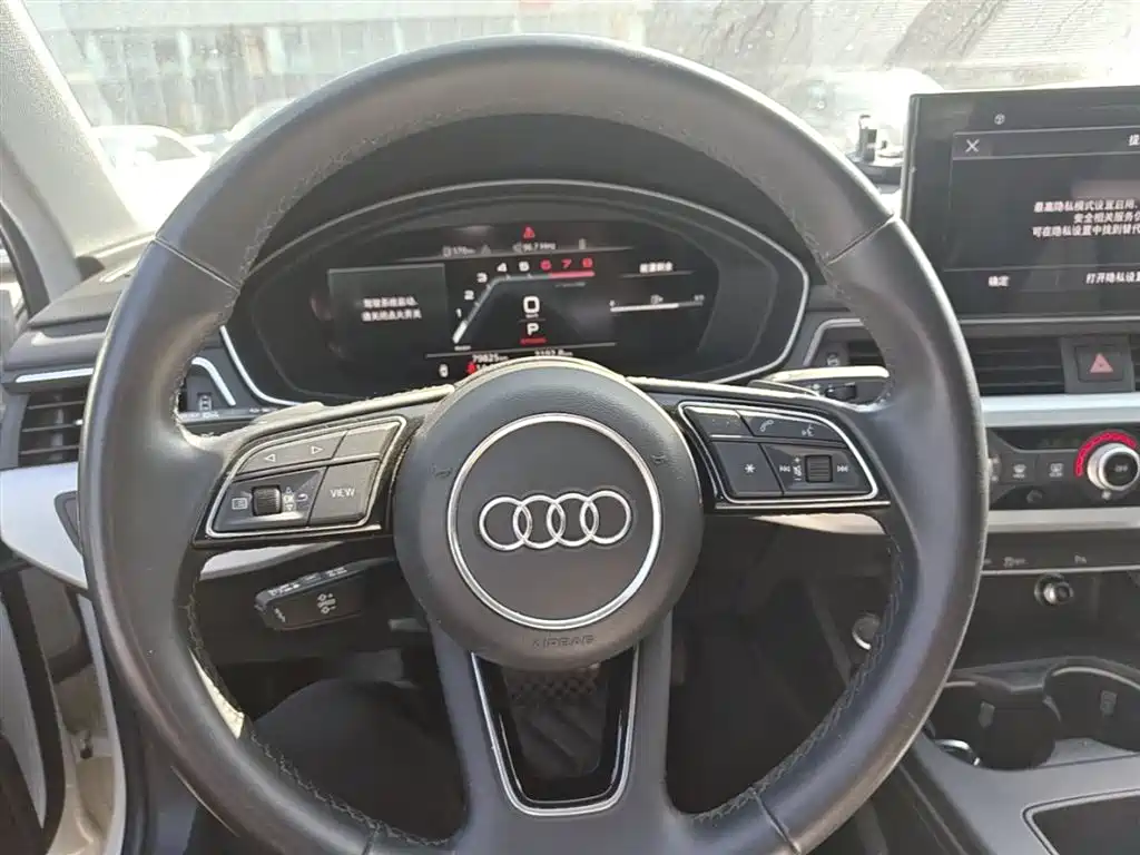 Audi A4L 2024 40 TFSI Fashion Dynamic фото 11
