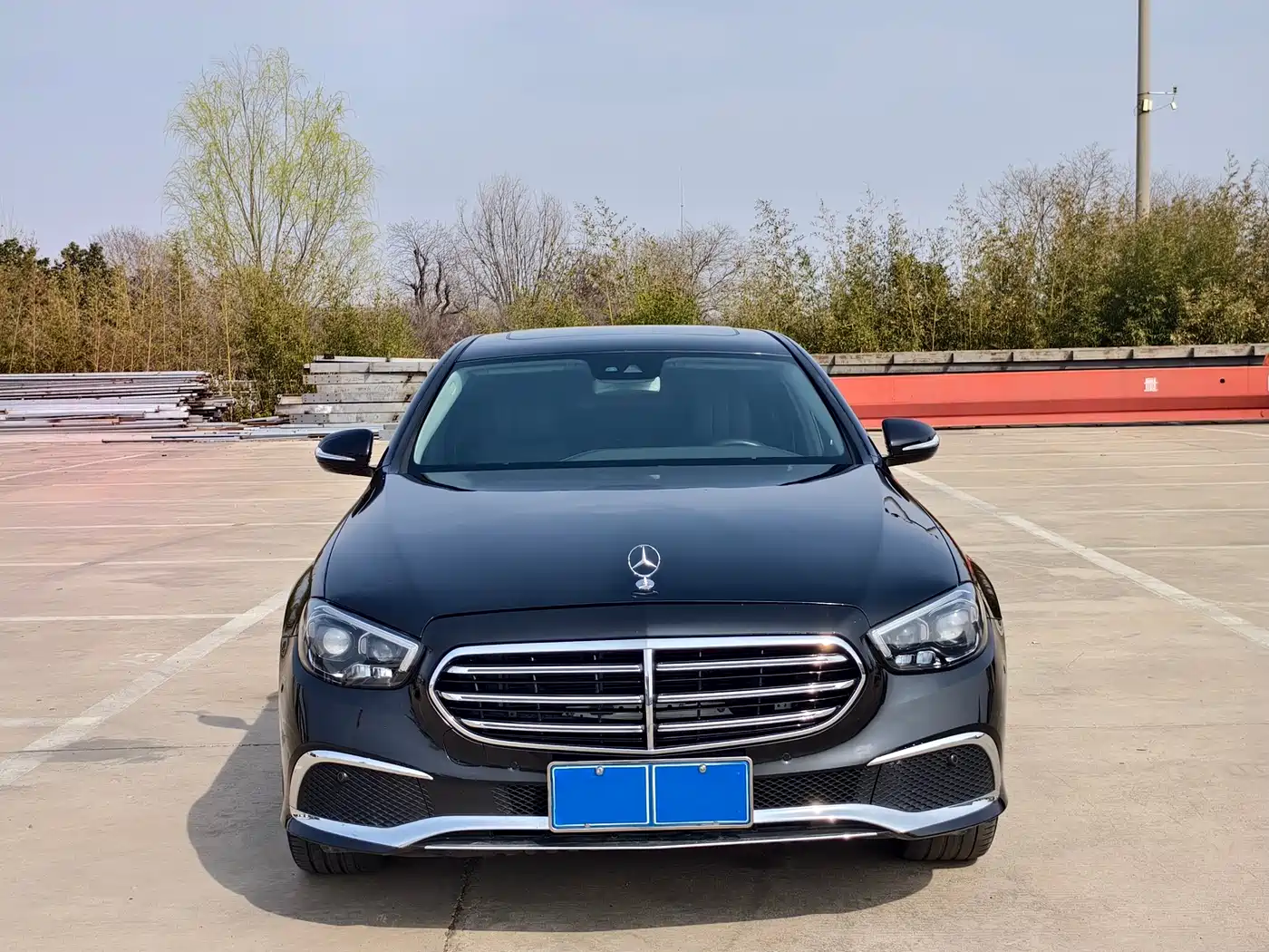 Mercedes-Benz E-Class 2016 E 200 L Sport Type фото 2