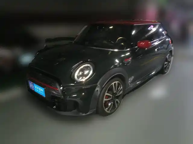 MINI JCW 2021