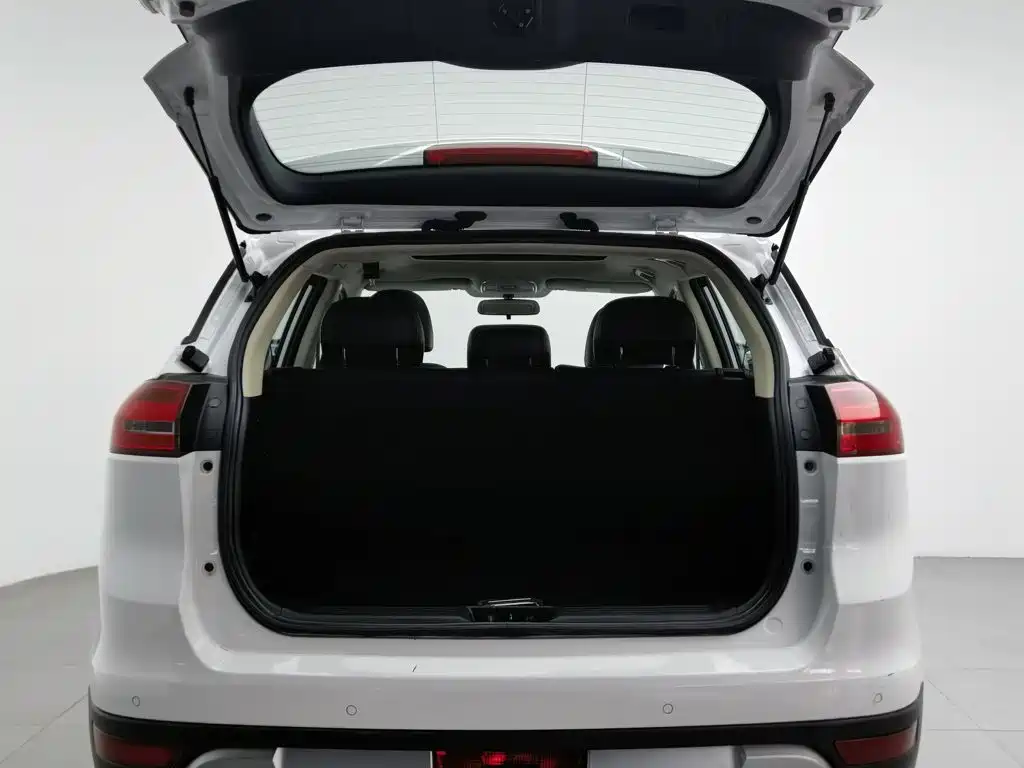 Geely Atlas 2016 2016 2.0L Manual Smart·Style Edition