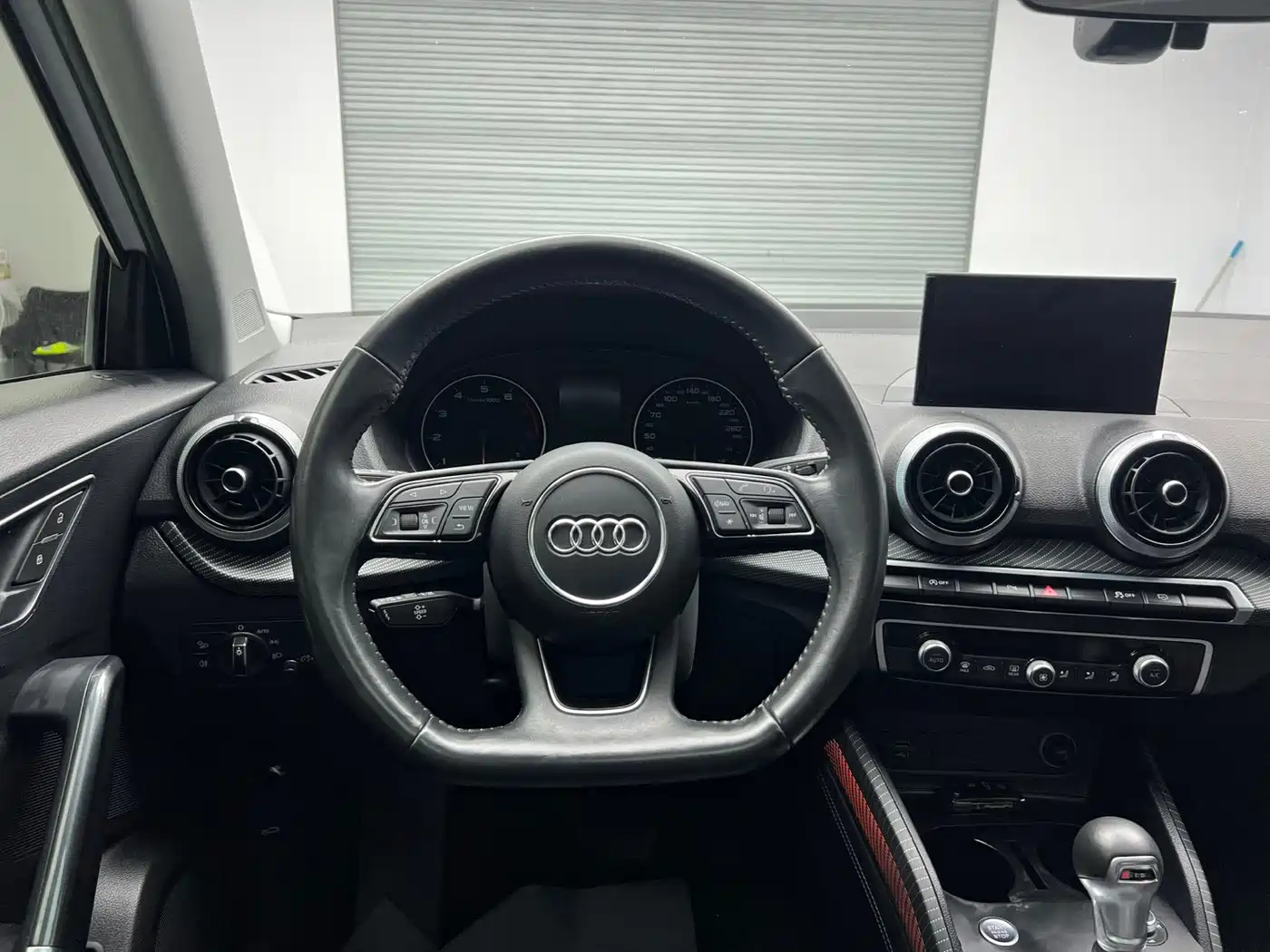 Audi Q2L 2022 35 TFSI Fashion Dynamic фото 13