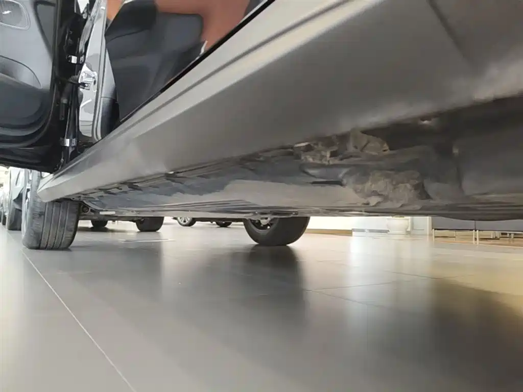 Mercedes-Benz GLC 2024 GLC 260 L 4MATIC Luxury 5-seater фото 22