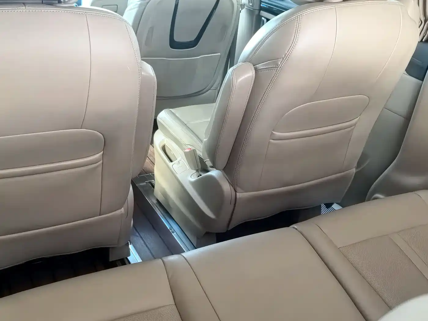 Buick GL8 2018 ES 28T Luxury Type China VI фото 15