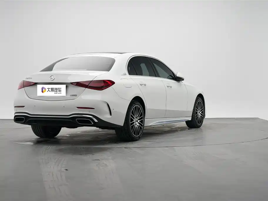 Mercedes-Benz C-Class 2023 Facelift C 260 L Sport Edition фото 3