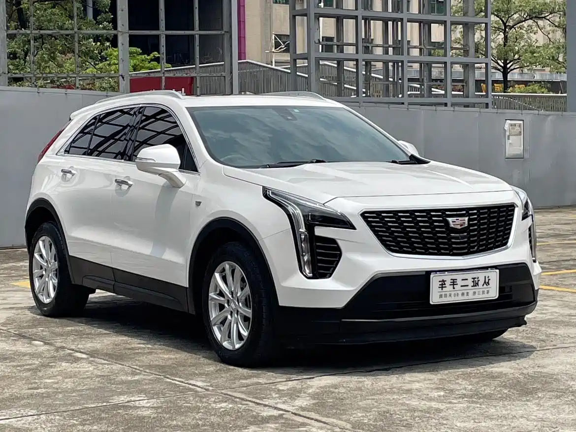 Cadillac XT4 2022 28T FWD Style фото 8