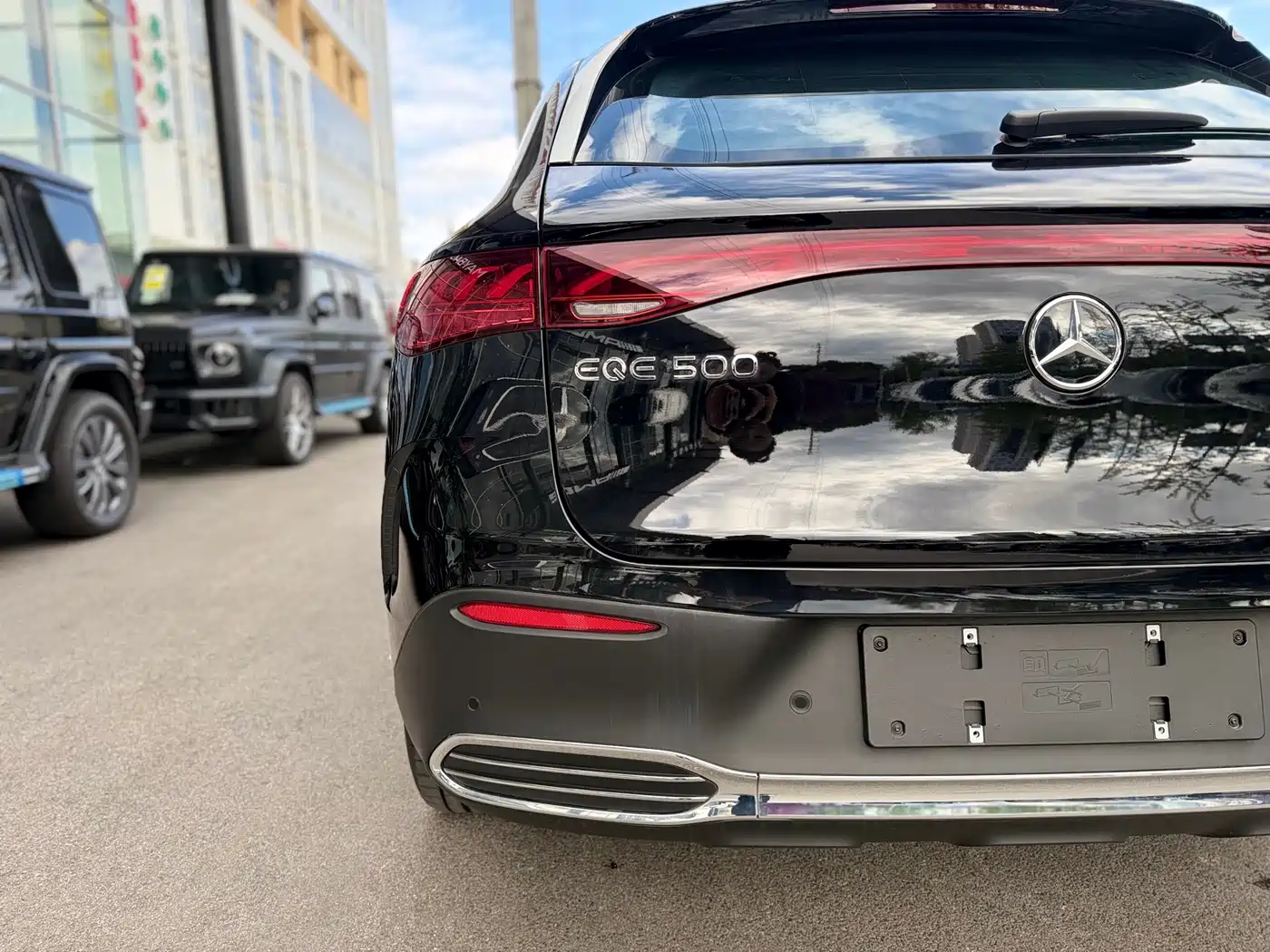 Mercedes-Benz EQE SUV 2024 500 4MATIC Luxury Edition фото 11