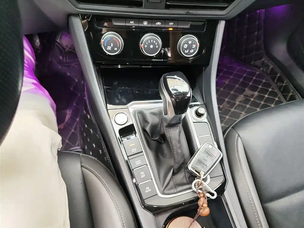 Volkswagen Sagitar 2021 280TSI DSG Comfort Smart Connect Edition фото 14