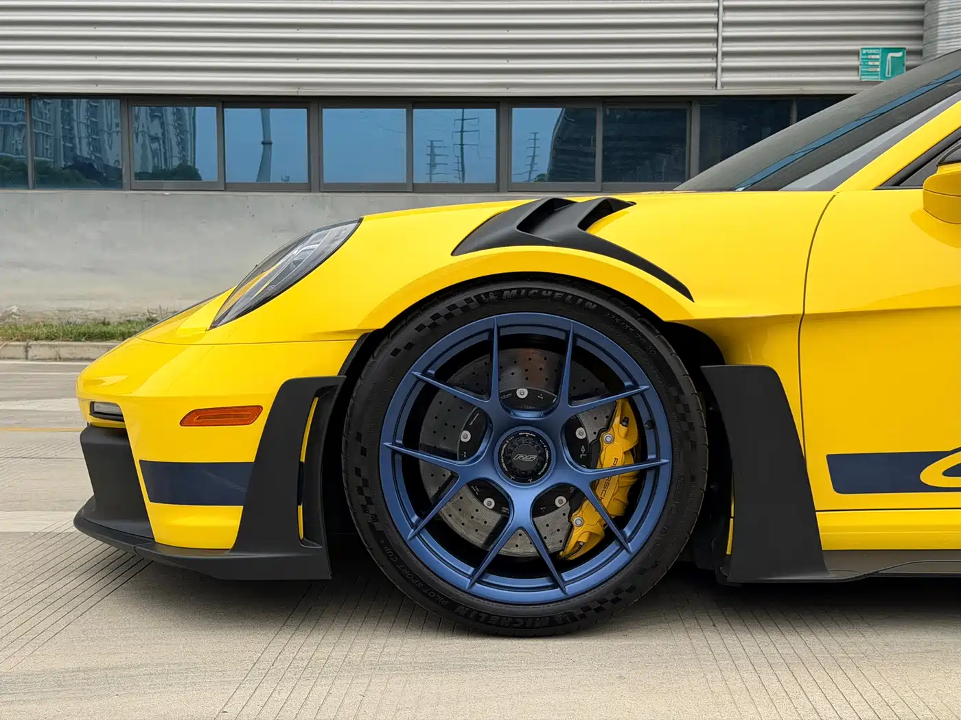 Porsche 911 2023 GT3 RS 4.0L фото 21