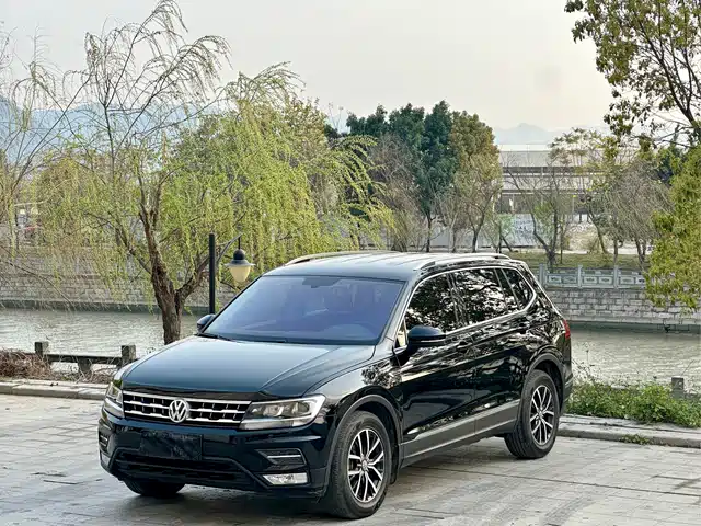 volkswagen tiguan-l
