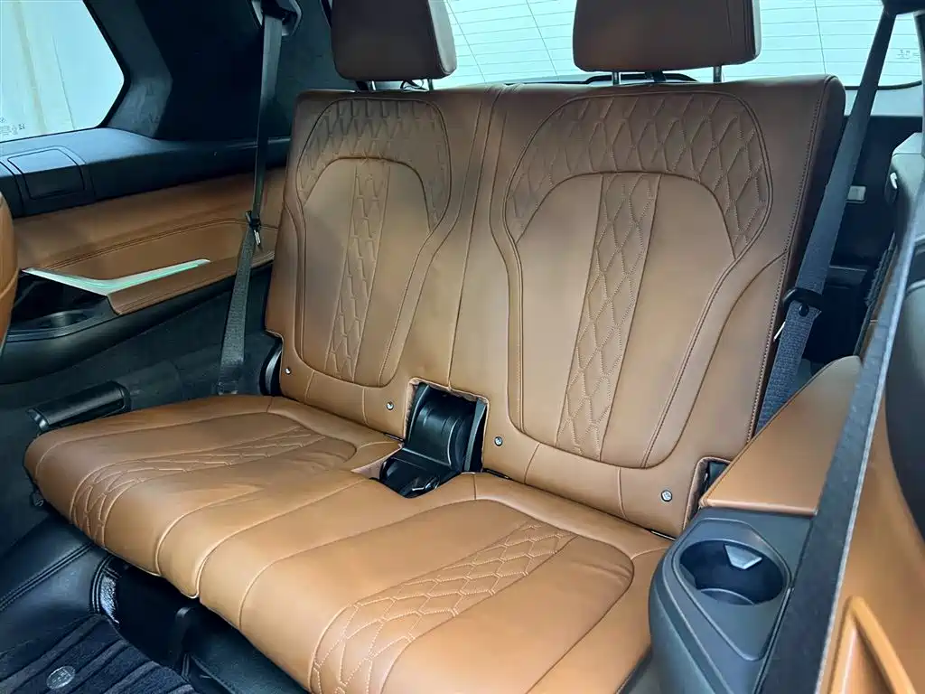 BMW X7 2022 xDrive40i Exclusive M Sport Package фото 9