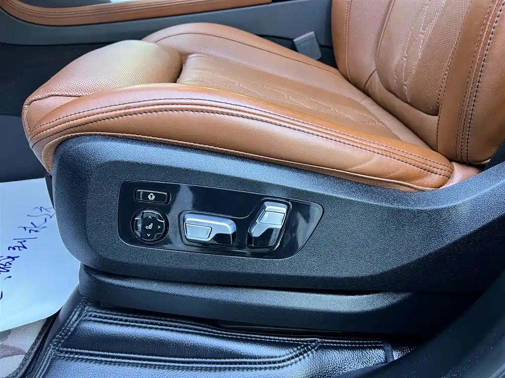 BMW X7 2022 xDrive40i Exclusive M Sport Package фото 20