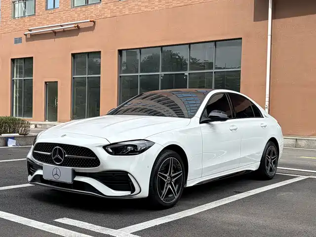 Mercedes-Benz C-Class 2023