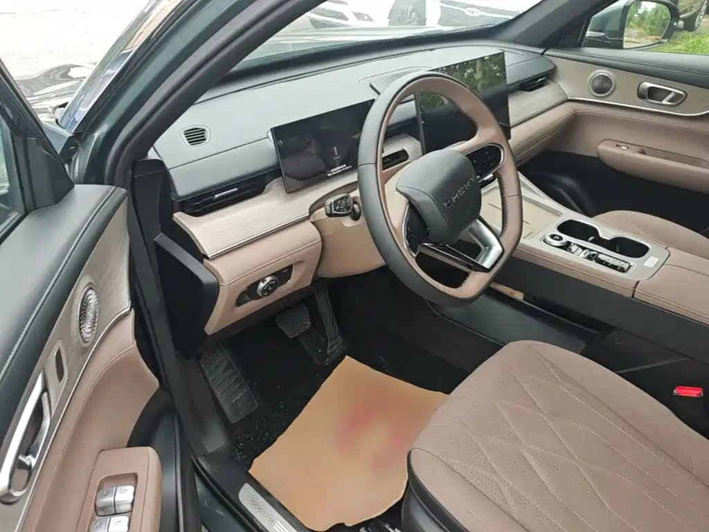 Chery Tiggo 8 PLUS 2024 2025 290TGDI DCT Premium 5-seater