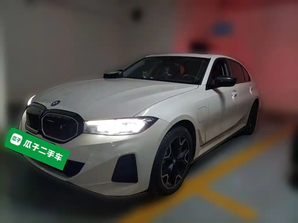 BMW i3 2023