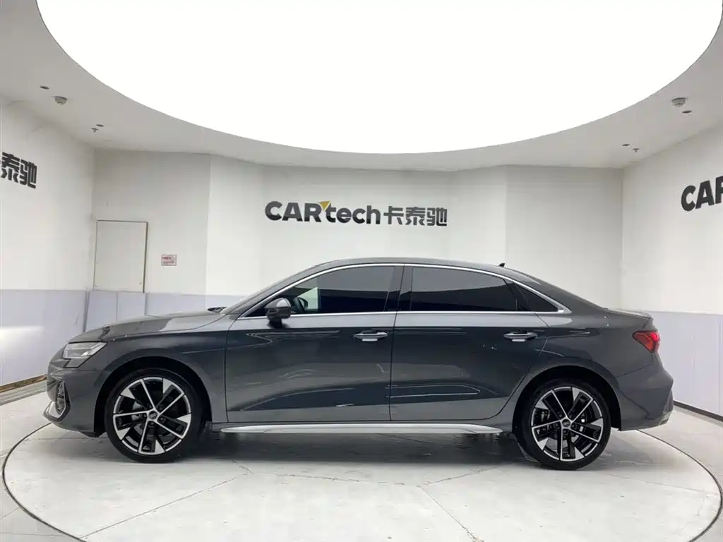 Audi A3 2025 Facelift A3L Limousine 35TFSI Flying Spur Premium фото 5