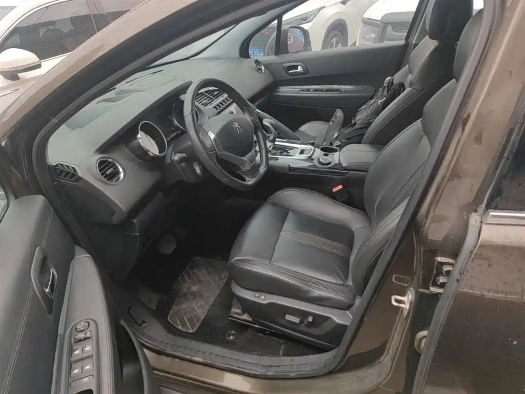 Peugeot 3008 2013 1.6THP Automatic Prestige Edition фото 15