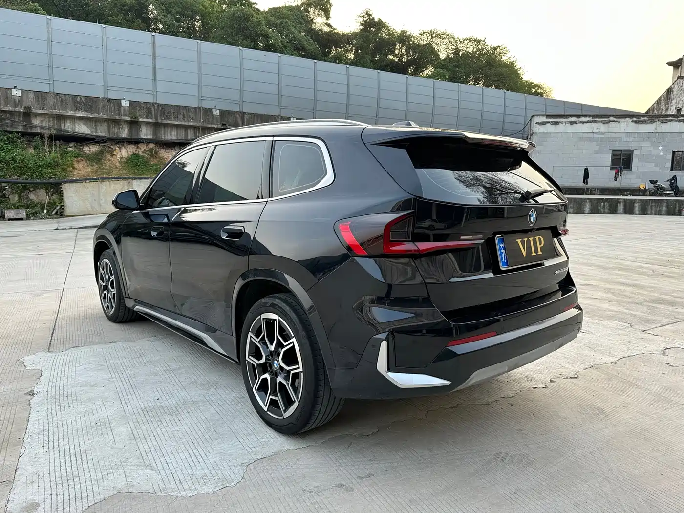 BMW X1 2024 sDrive25Li X Design Package фото 7