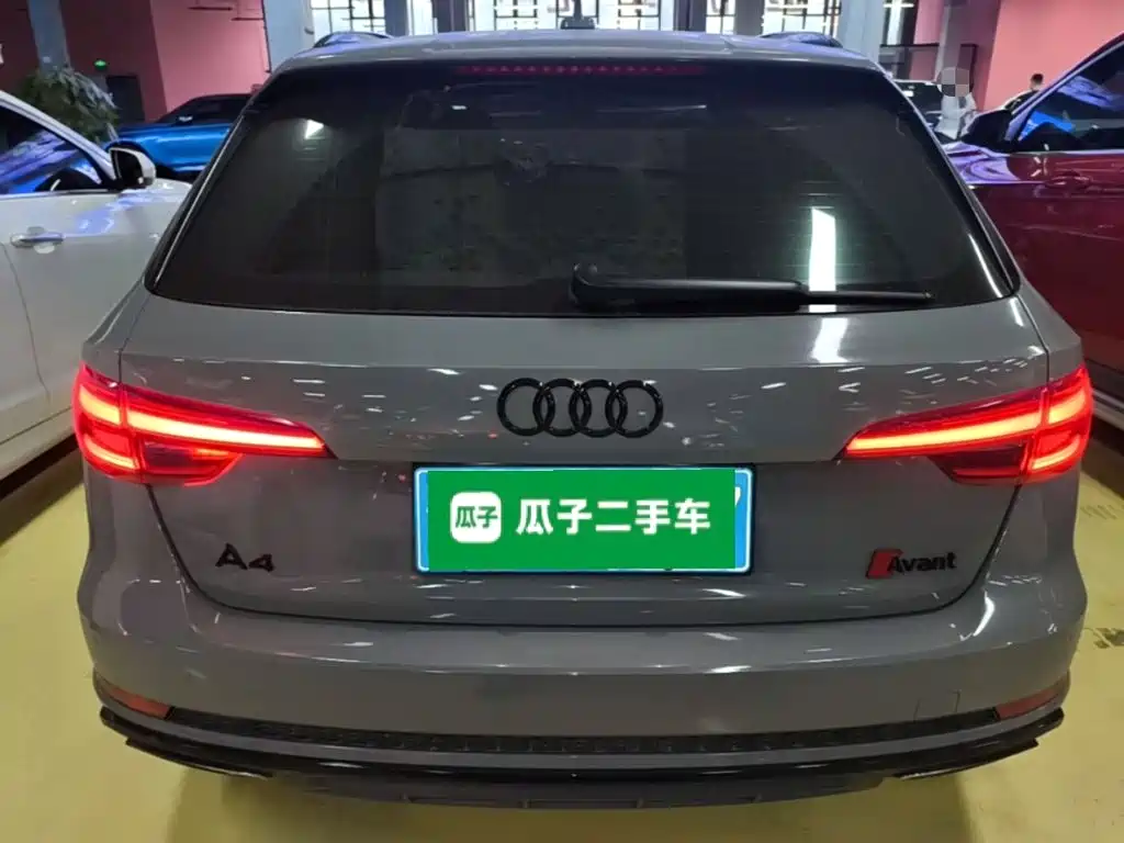 Audi A4 (Import) 2020 2020 Avant Pioneer 40 TFSI Fashion Dynamic