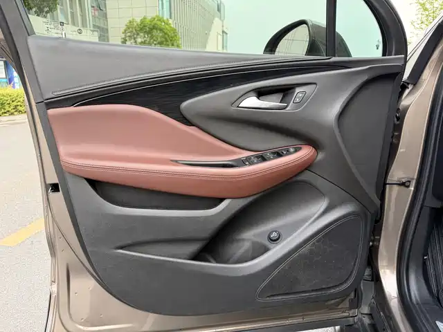 Buick Envision Plus 2018 28T 4WD Elite — фото 5