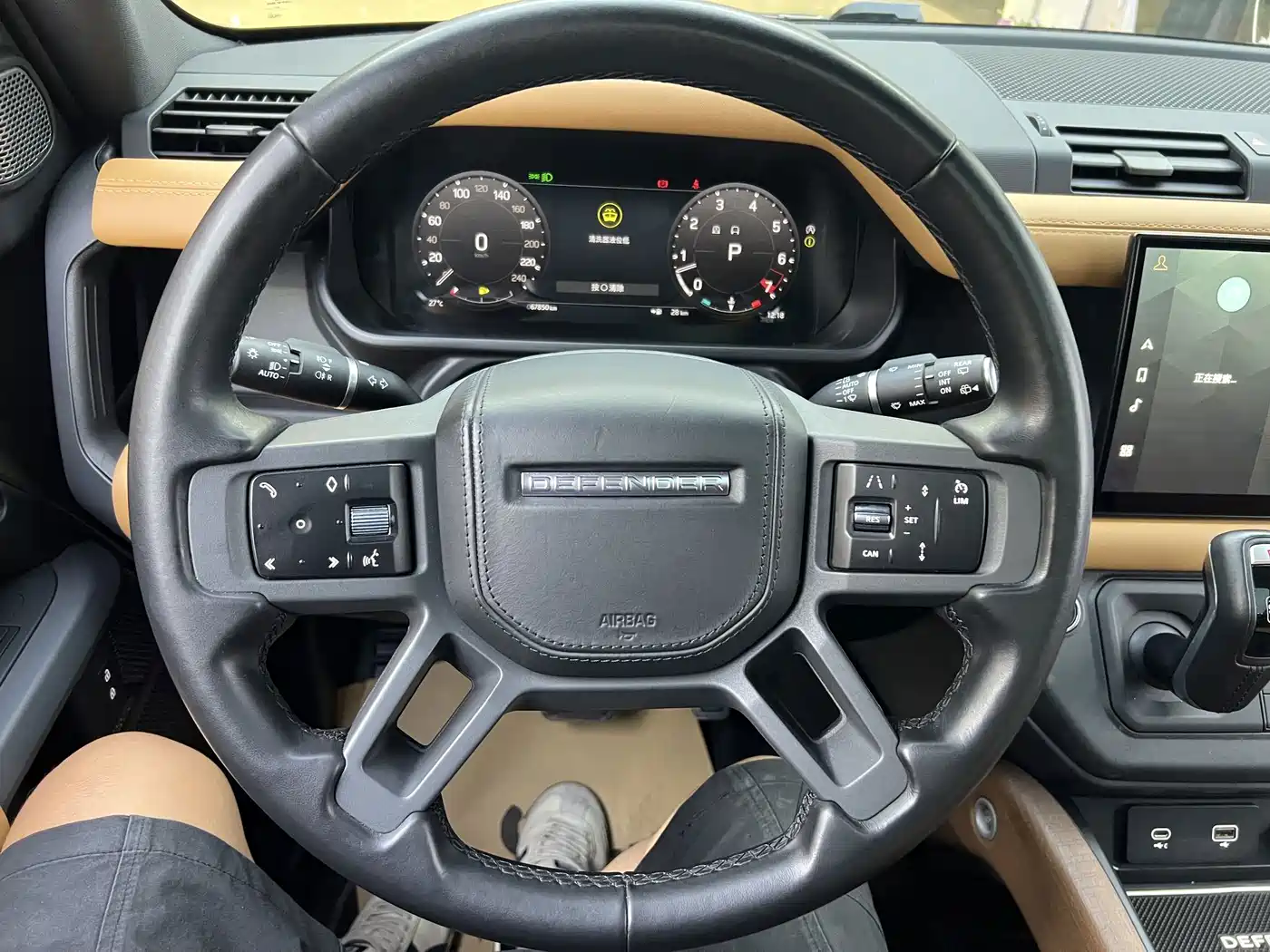 Фото 21 - Land Rover Defender