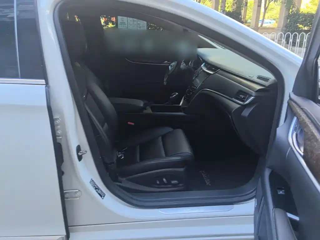 Cadillac XTS 2019 2018 28T Elite