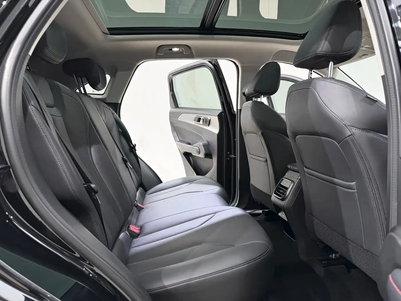 Haval Xiaolong 2024 2023 1.5L 110KM Leading Edition