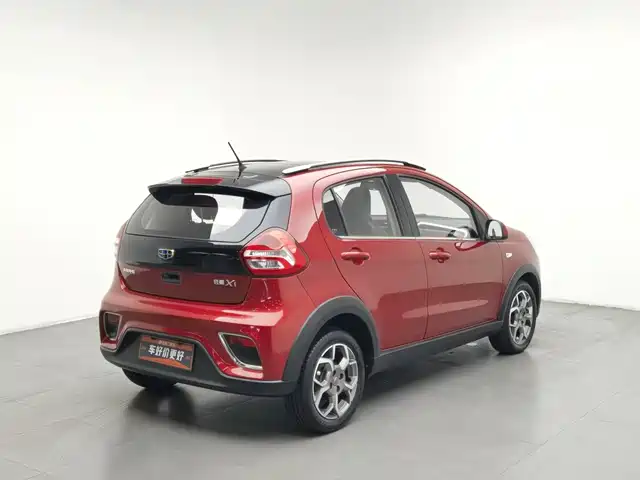 Geely Yuanjing X1 2017 1.3L Auto Player Edition — фото 2
