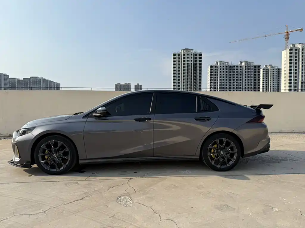 GAC Trumpchi Trumpchi Emkoo 2021 2021 270T DCT J16 Edition