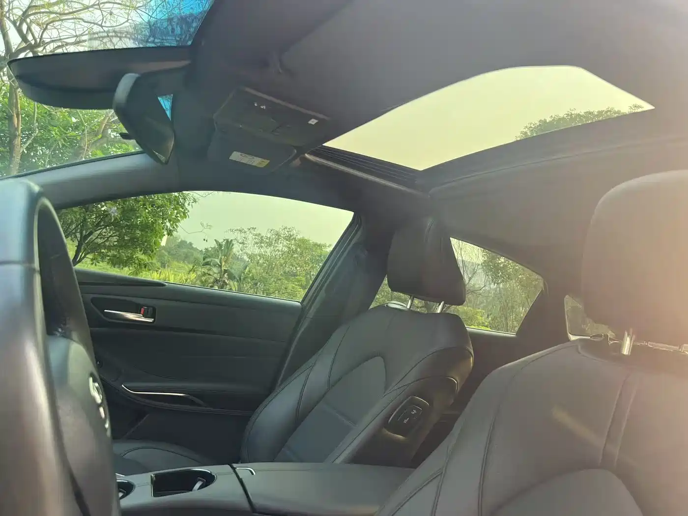 Toyota Avalon 2019 2.0L Luxury Edition (China VI) фото 10