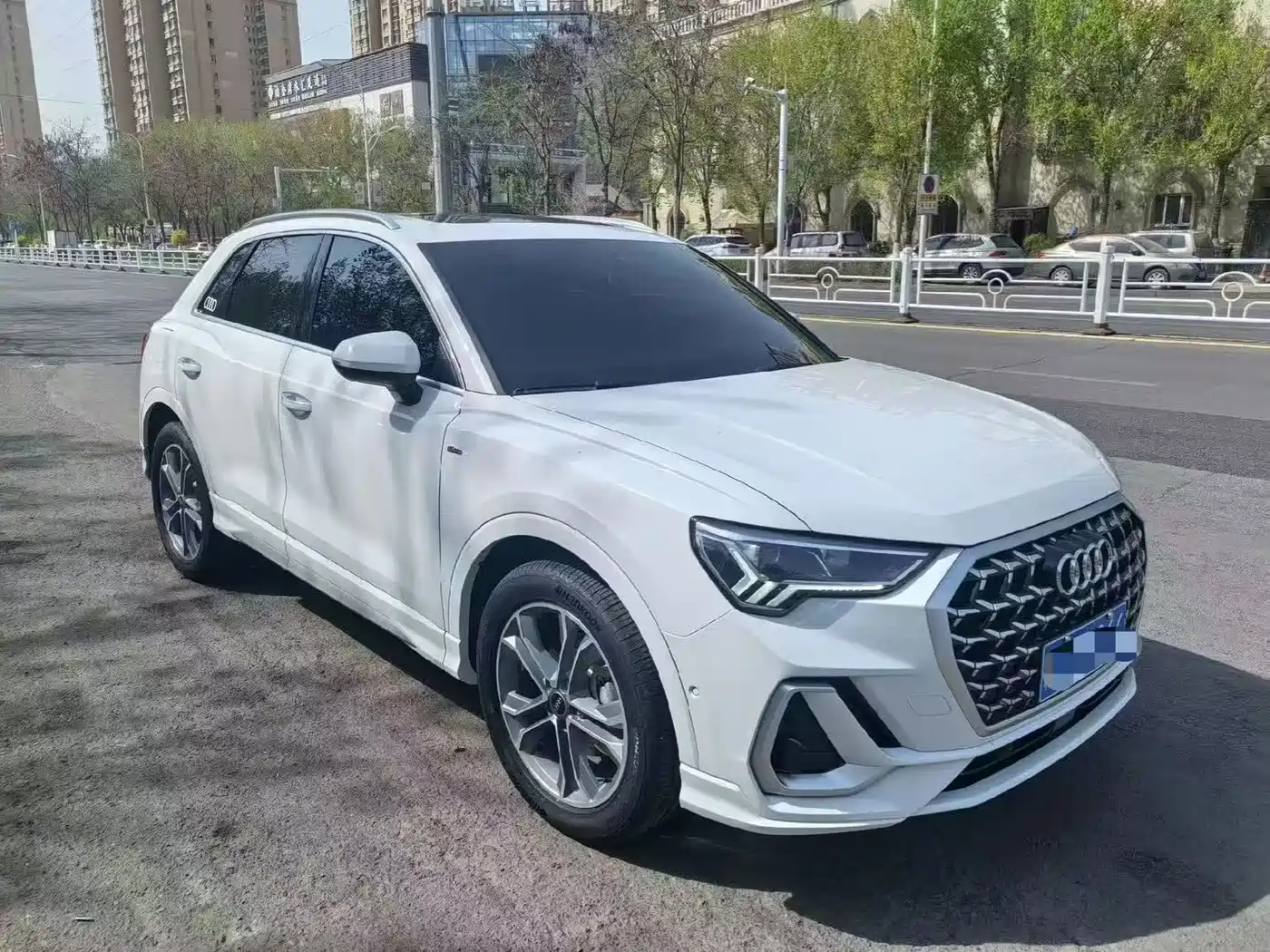 Audi Q3 2024 40 TFSI Fashion Sport