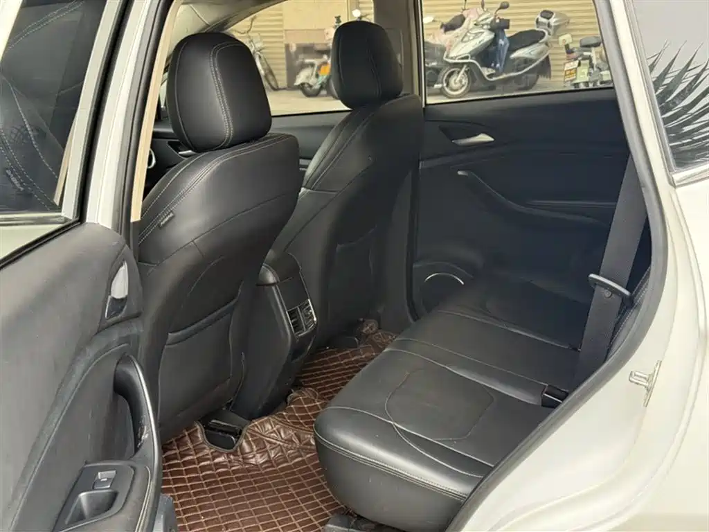 BYD Song 2021 Classic 1.5T Auto Elite фото 11