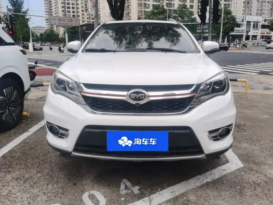 2017 BYD S7