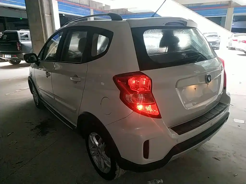 Changan CX20 2015 2014 1.4L Manual Sport Edition (China V)