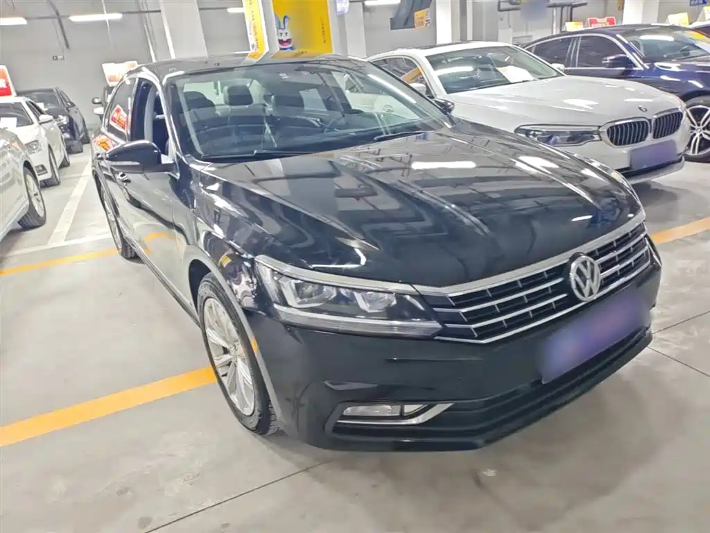 Volkswagen Passat 2017 330TSI DSG Prestige фото 4