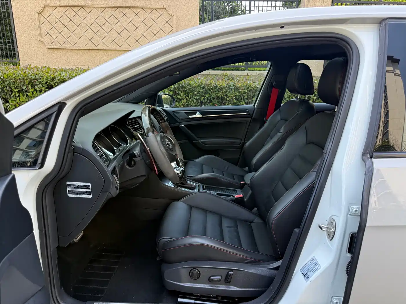 Volkswagen Golf GTI 2016 2.0TSI GTI фото 9