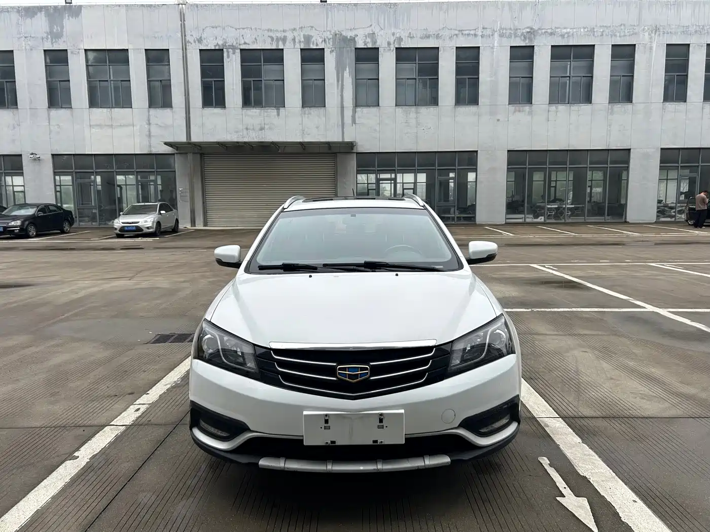 Geely Emgrand 2016 2016 Hatchback RS 1.5L CVT Up Version