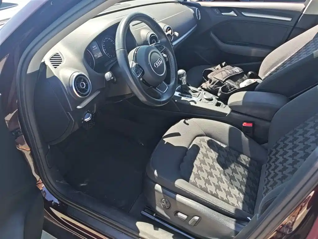 Audi A3 2015 Limousine 35 TFSI Millionth Anniversary Intelligent Leader Type фото 15