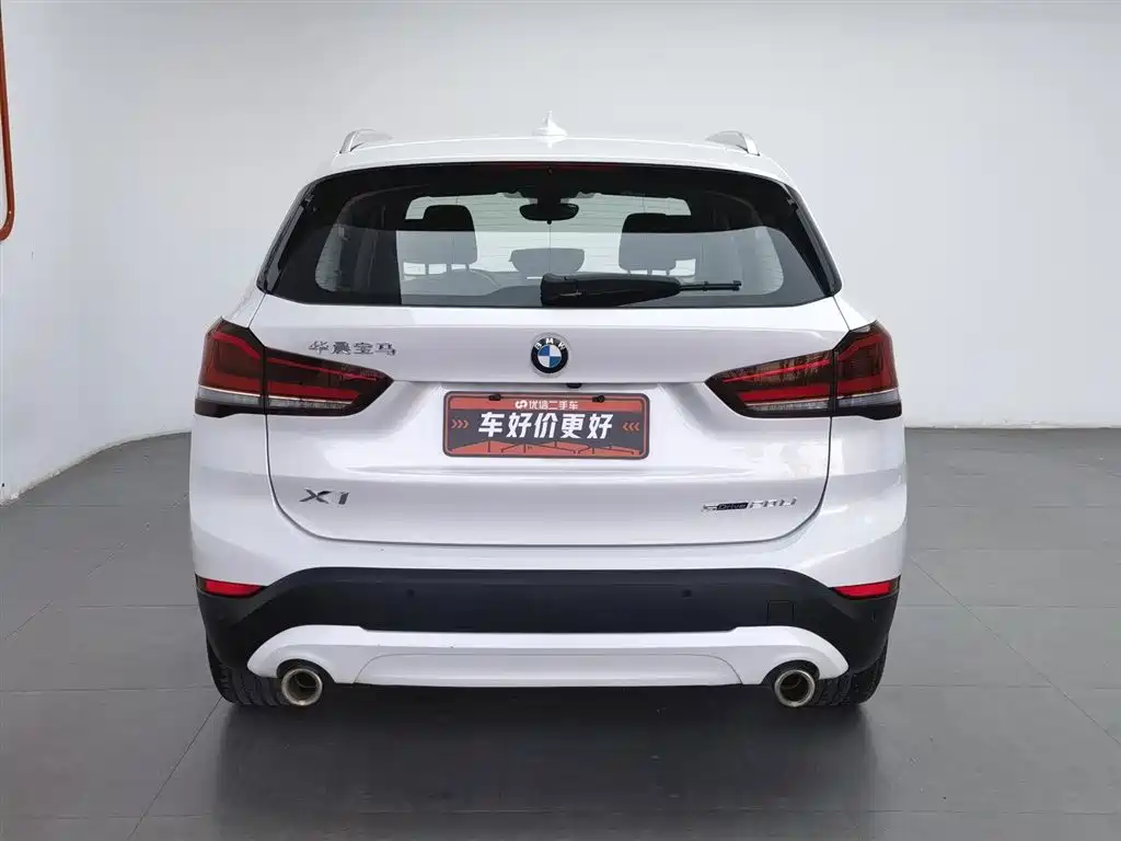 BMW X1 2020 sDrive20Li Fashion Model фото 4