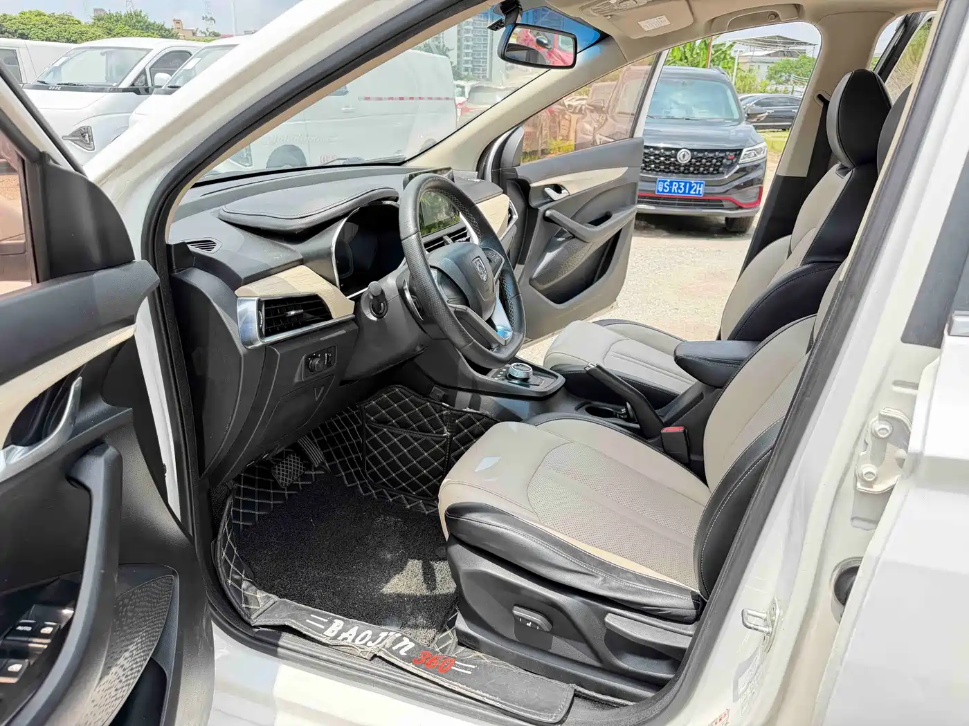 Baojun 360 2018 2018 1.5L Automatic Luxury (China V)