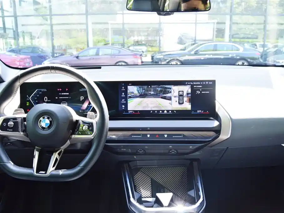 BMW X3 2025 xDrive30L Premium Model M Sport Black Package фото 7