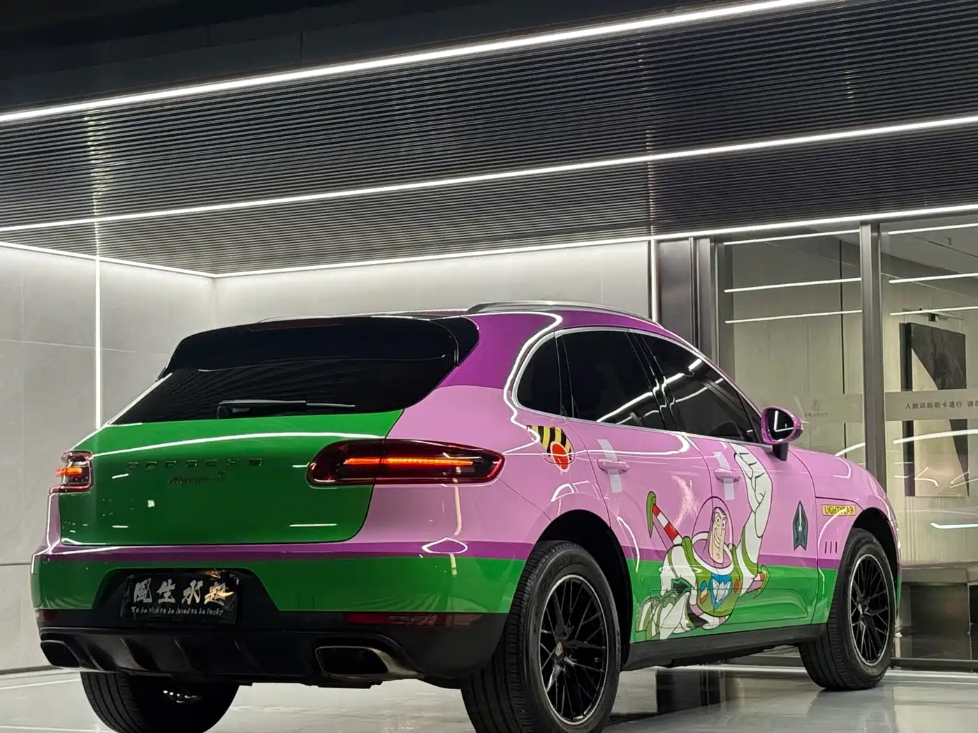 Porsche Macan 2016 Macan 2.0T фото 19