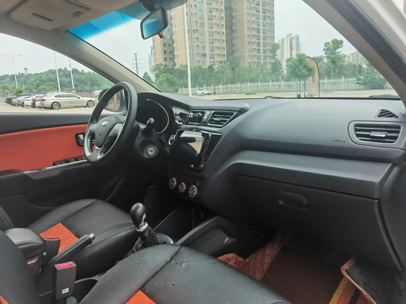 Kia K2 2015 Sedan 1.4L MT GLS фото 14