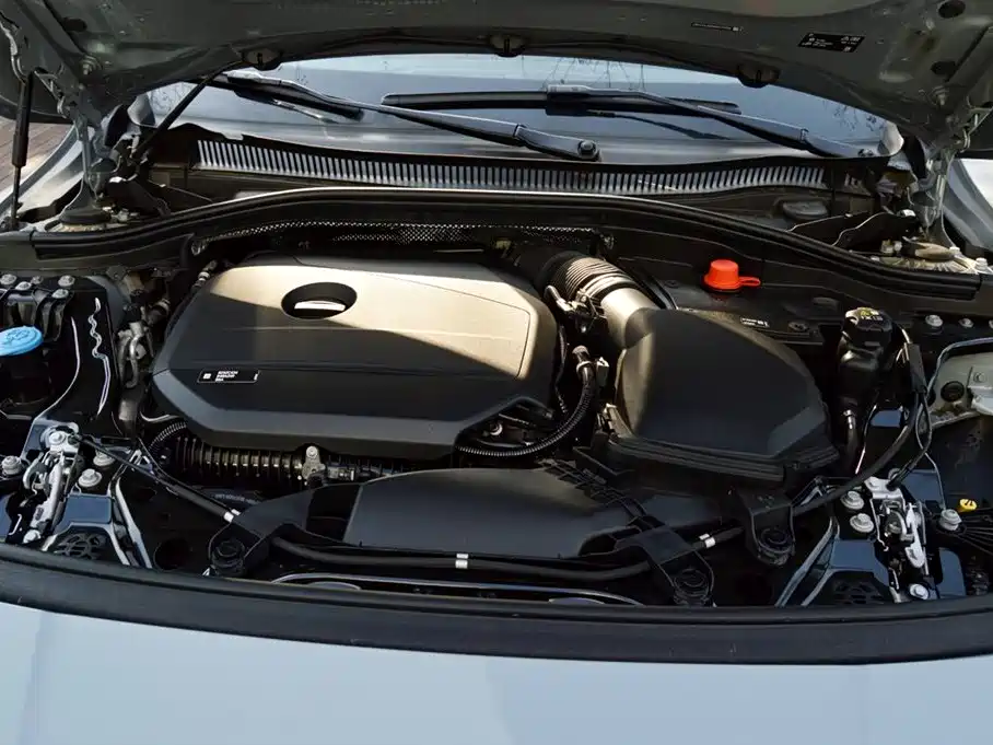 BMW 2 Series 2025 225L M Sport Package фото 7