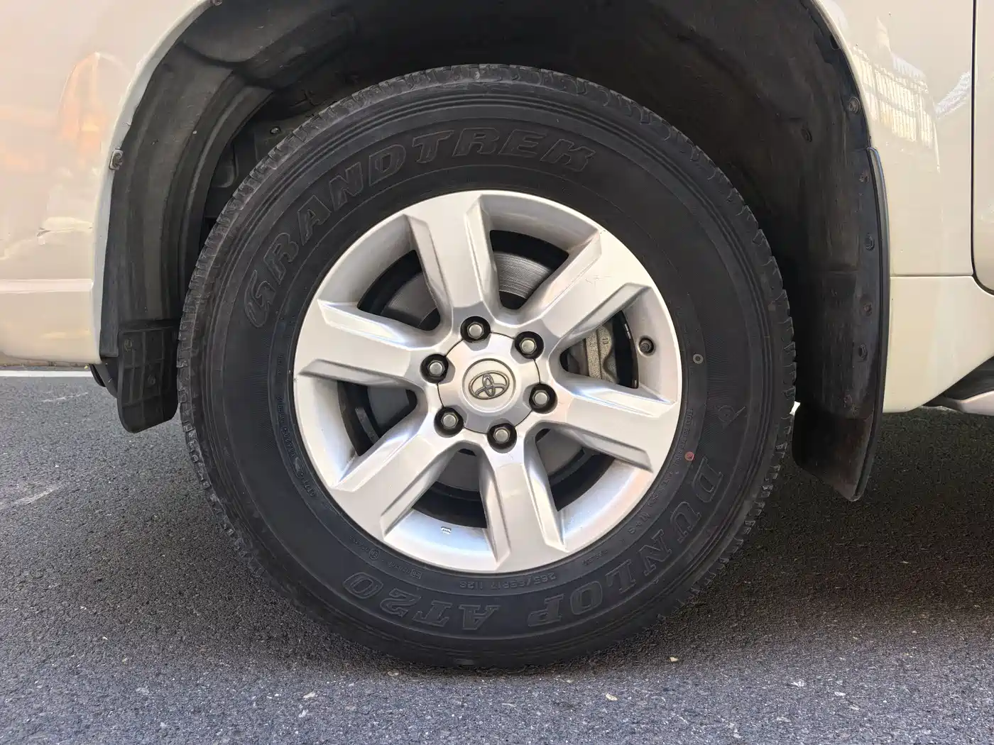 Toyota Prado 2016 3.5L Auto TX-L фото 11