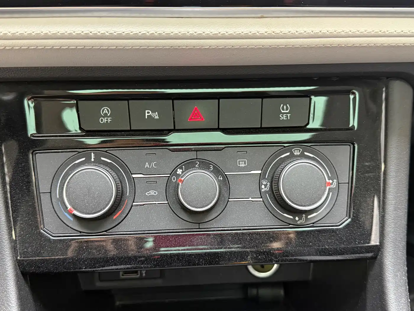JETTA VS7