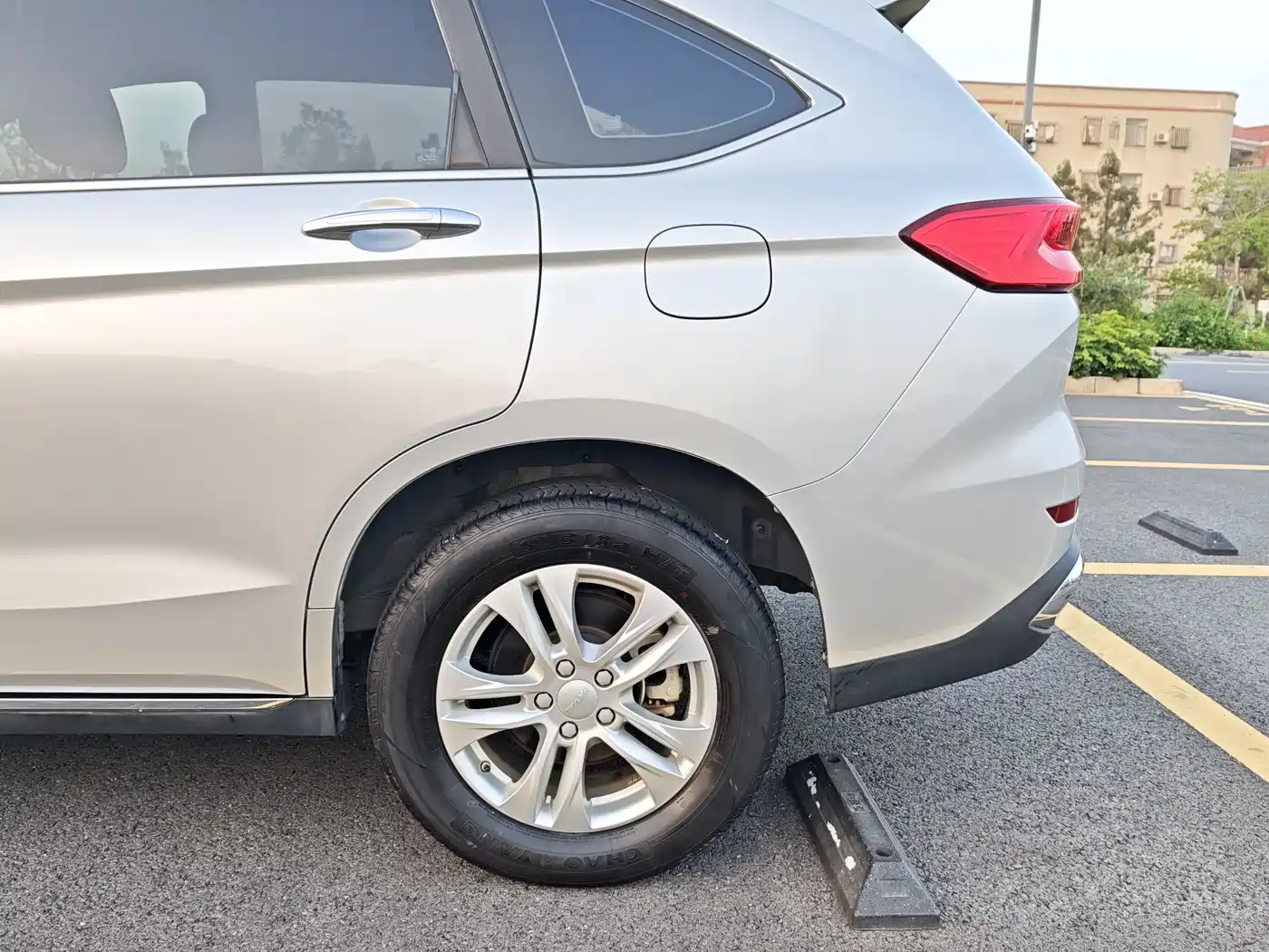 Haval M6 2021 PLUS 1.5T DCT Luxury Smart Connect фото 23