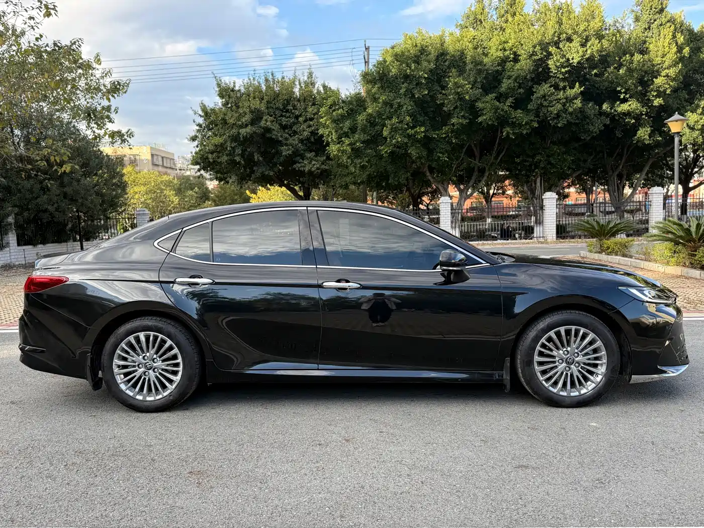 Toyota Camry 2025 2024 2.0GVP Luxury Edition