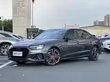 Фото 1 - Audi A4L