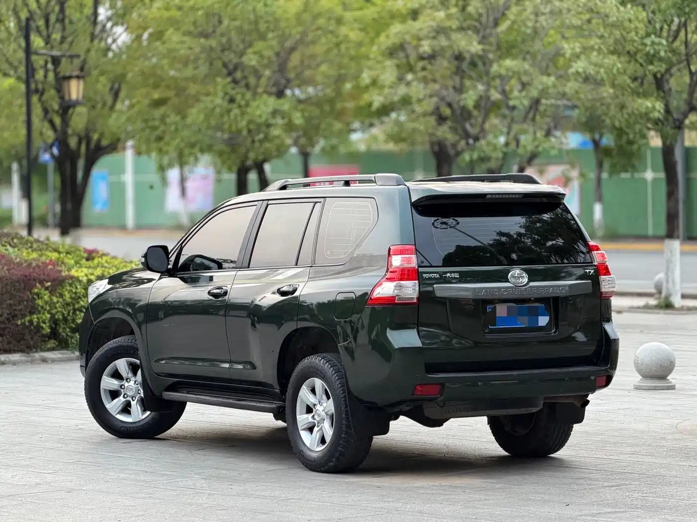 Toyota Prado 2015 2.7L Automatic Standard фото 2
